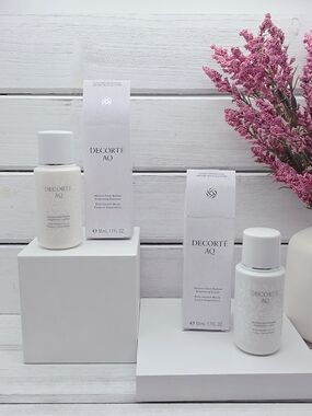 Decorte AQ Absolute Glow Radiant Brightening Emulsion & Lotion